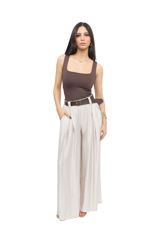 Pantalon ultra-large à plis avec ceinture