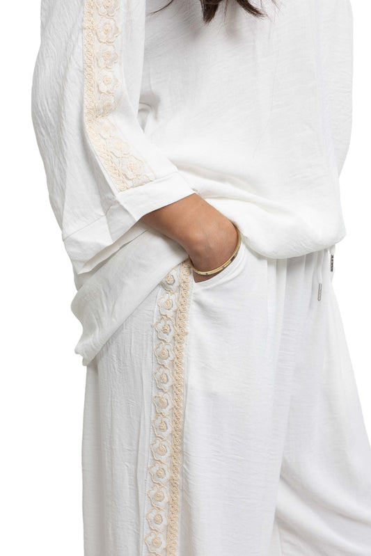 Ensemble cozy avec bandes de dentelle