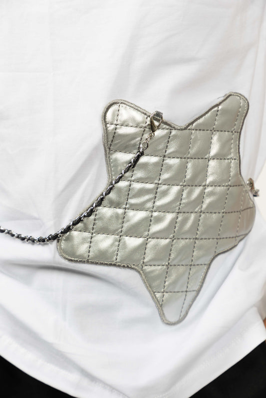T-shirt étoile avec chaîne bandeau