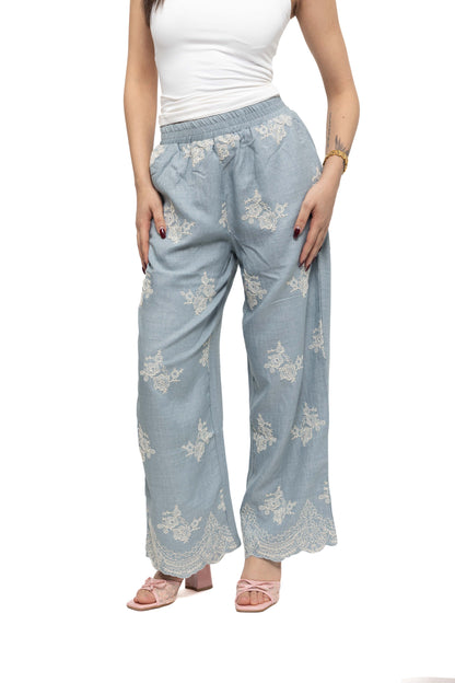 Pantalon large à broderies florale
