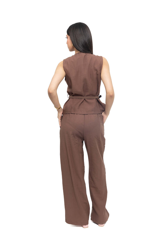 Ensemble à broderies feuillage avec ceinture