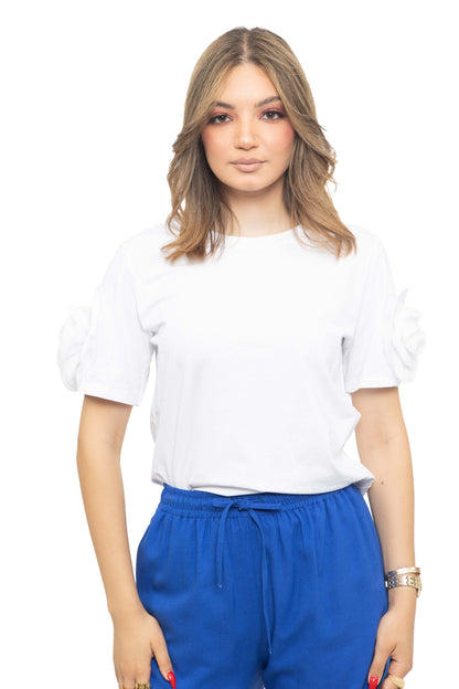T-shirt à roses sur les manches