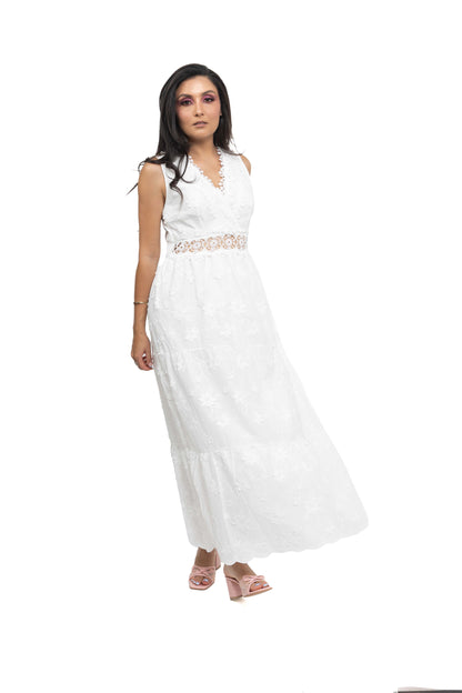 Robe longue en dentelle