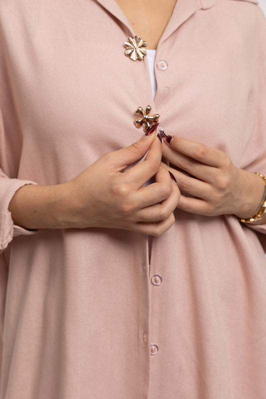 Chemise en lin à boutons bijoux